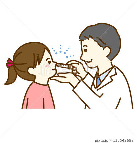点鼻ワクチンを接種する子供と男性医師 133542688