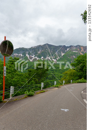 250530秋山郷鳥甲山 133542692