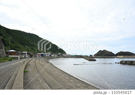 津軽半島から陸奥湾と日本海を望む(青森県) 津軽半島から陸奥湾と日本海を望む(青森県) 133545017