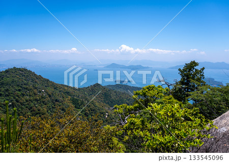 Seto Inland Sea and Hiroshima Bay from Mount Misen summit, Miyajimaa, Japan 133545096