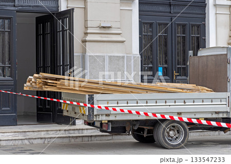 Lumber Delivery Truck 133547233