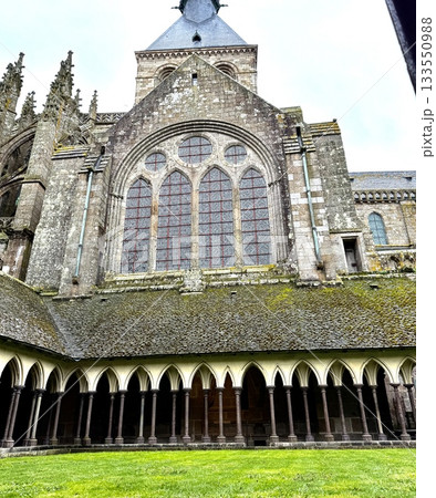 モンサンミッシェルの中庭 モンサンミッシェルの中庭 133550988