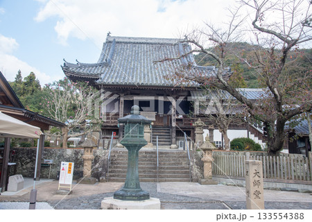 四国霊場第四番札所大日寺の本堂 四国霊場第四番札所大日寺の本堂 133554388