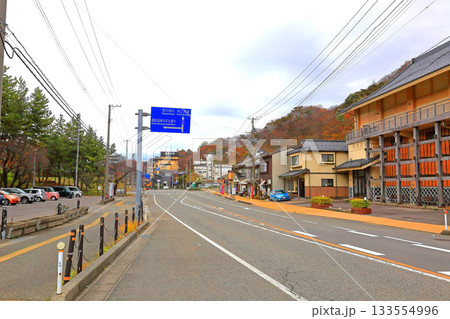 瀬波温泉　街風景 133554996