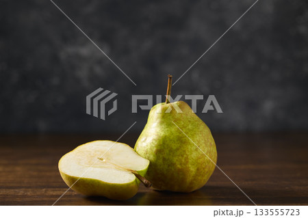 洋梨　山形県産ラ・フランス 133555723