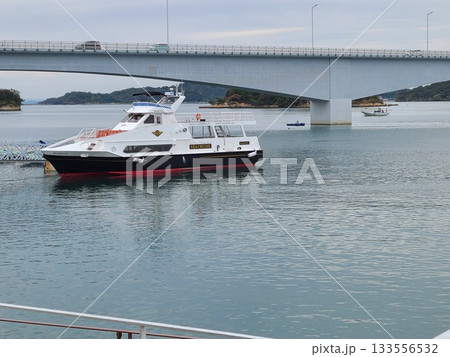 天草イルカウォッチング遊覧船乗船場風景 133556532