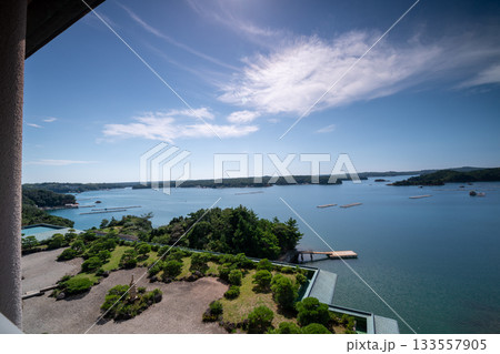 三重県　志摩市　英虞湾の風景 133557905