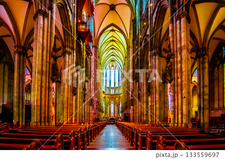 ステンドグラスのある教会 ステンドグラスのある教会 133559697
