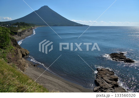 瀬平自然公園付近から見る開聞岳 133560320