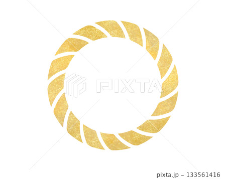 シンプルなしめ縄のイラスト・金色 133561416