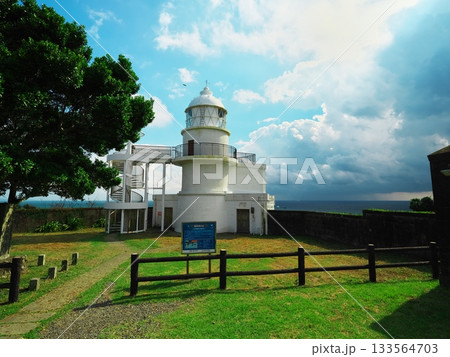 紀伊大島の樫野埼灯台 133564703