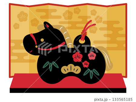 干支飾りの黒い午(うま)と金屏風 干支飾りの黒い午(うま)と金屏風 133565185