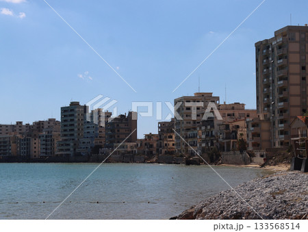 Cipro, famagusta,area militare abandoned building window showing decay in varosha famagusta cyprus Cipro, famagusta,area militare abandoned building window showing decay in varosha famagusta cyprus 133568514