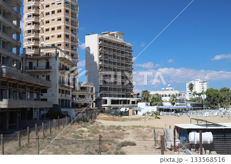 Cipro, famagusta,area militare abandoned building window showing decay in varosha famagusta cyprus Cipro, famagusta,area militare abandoned building window showing decay in varosha famagusta cyprus 133568516