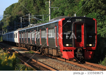 【JR九州】813系2200番台＋817系3000番台 快速（鹿児島本線：天拝山〜原田） 133569675
