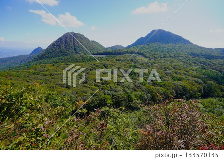 榛名山臥牛山からの二ッ岳と相馬山 榛名山臥牛山からの二ッ岳と相馬山 133570135