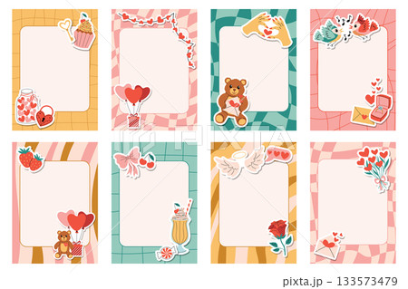 Set of groovy retro note sheets and cards with checkered and striped patterns. 133573479
