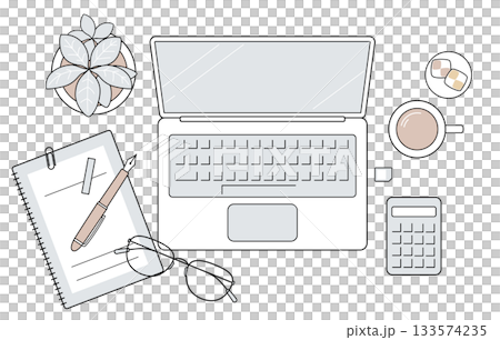 辦公桌上擺放著筆記型電腦和咖啡 | 在家工作、商務辦公、休息時間 133574235