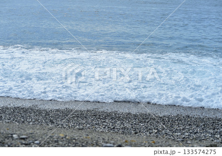 波打ち際 133574275