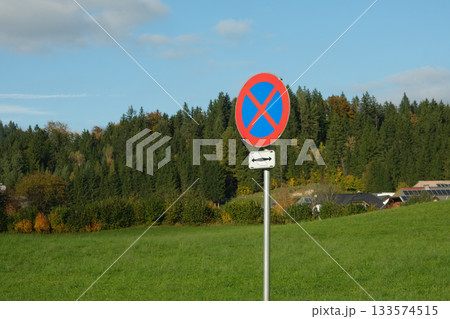 No Stopping Traffic Sign with Directional Arrows No Stopping Traffic Sign with Directional Arrows 133574515