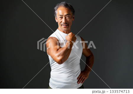 筋肉　ボディビル　男性 133574713