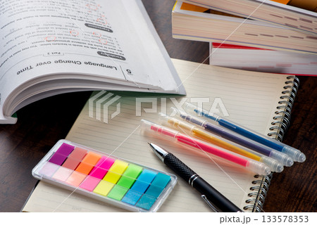 勉強　教育イメージ 133578353