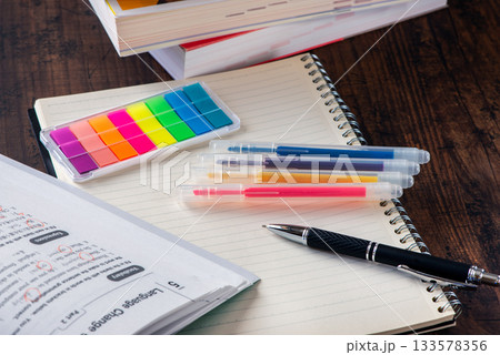 勉強　教育イメージ 133578356