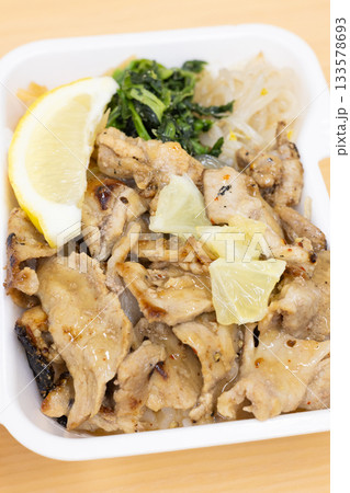 おいしい豚プルコギ弁当 133578693