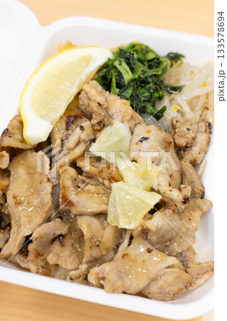 おいしい豚プルコギ弁当 おいしい豚プルコギ弁当 133578694