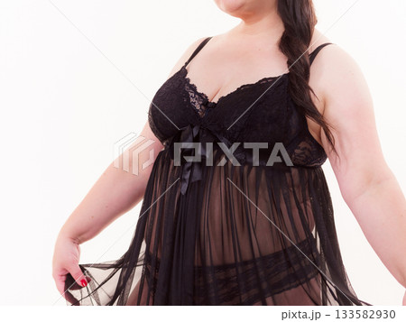 Woman plus size in lace lingerie set 133582930