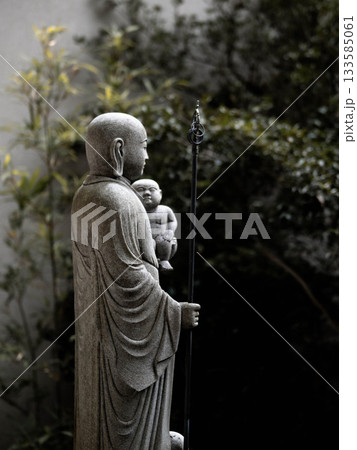 神戸市灘区の十善寺の境内の仏像 神戸市灘区の十善寺の境内の仏像 133585061