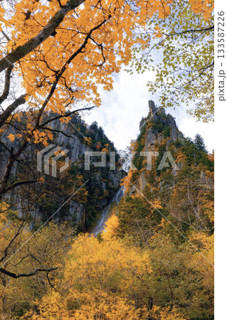 層雲峡の紅葉 133587226