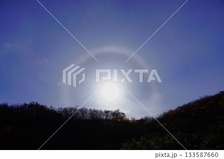 二王子岳上空の日暈 133587660