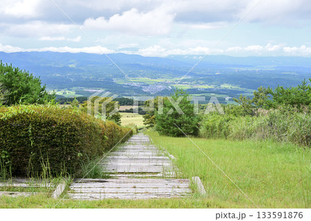 栗野高原の綺麗な景色 133591876