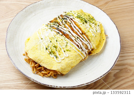 オムそば 133592311