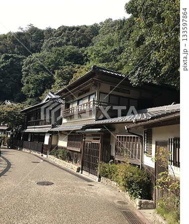 大阪府箕面市の田舎の風景 133597864