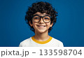boy with glasses 133598704