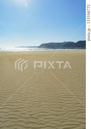 【千葉県】御宿海岸・中央海岸から浜海岸方面を望む風景 133598772