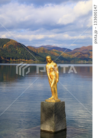 秋の田沢湖 秋の田沢湖 133600147