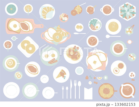 くすみカラーのカフェ朝食セット／俯瞰で並べたパンとドリンクのフラットレイ（背景色あり） 133602153