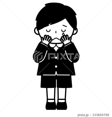 顔を覆って泣いている男の子 顔を覆って泣いている男の子 133604780