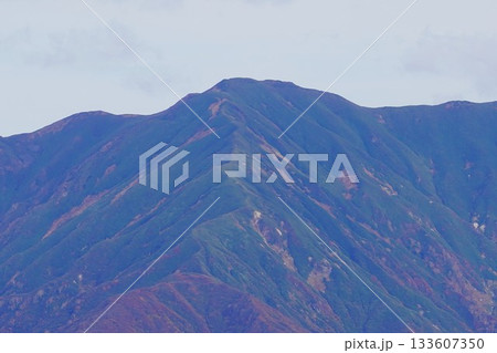 二王子岳山頂からの大日岳 二王子岳山頂からの大日岳 133607350
