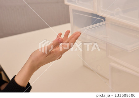 Creative Home Organization Using Environmentally Friendly Storage Devices, Meticulous DIY Approach to Declutter and Improve Household Storage with Eco Conscious Solutions 133609500