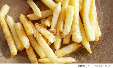 フライドポテト 133612402
