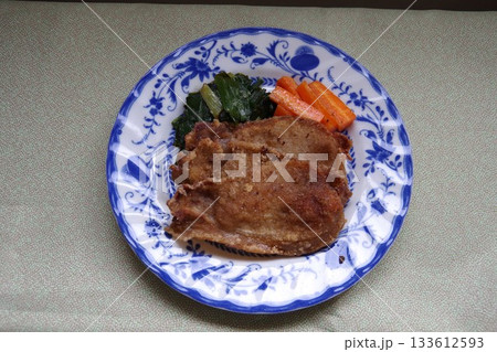 ポークソテー 133612593