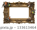 レトロな動物の彫刻のある額縁 133613464