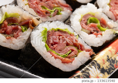 ローストビーフ 中巻き ローストビーフ 中巻き 133613540