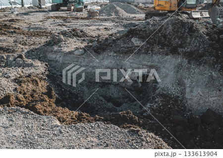 解体現場の基礎撤去工事 133613904