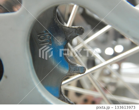 自転車整備 133613973