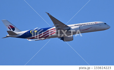 マレーシア航空A359-900離陸 133614223